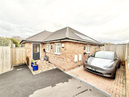 Seaton Road, Highcliffe On Sea, Christchurch, Dorset, BH23