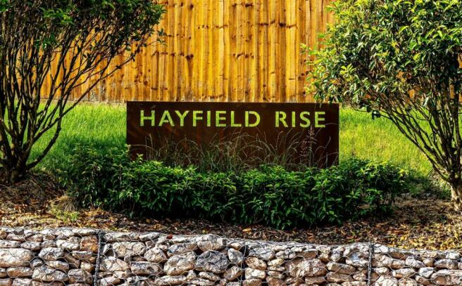 Hayfield Rise sign.jpg