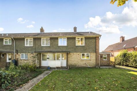 St. Marys Close, Potterne, SN10