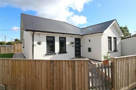 Hobart Road, New Milton, Hampshire, BH25