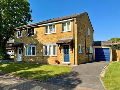 Sycamore Road, Hordle, Hampshire, SO41