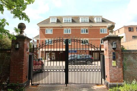 Bursledon House, Station Road, New Milton, Hampshire, BH25
