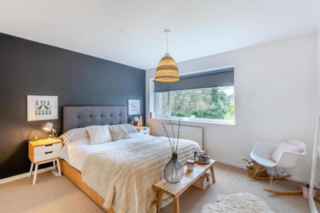8631340-interior22v2.jpg