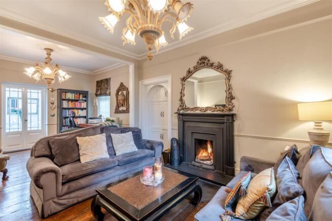 8636185-interior29.jpg
