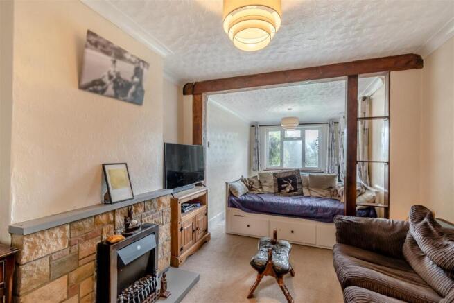 8643651-interior05.jpg