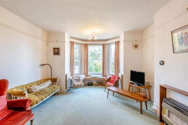 8648319-interior16.jpg