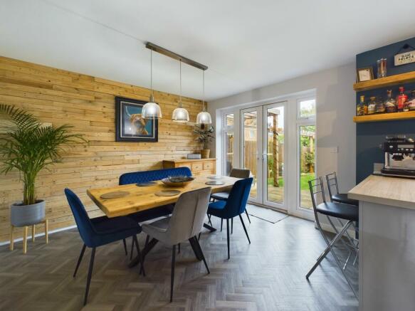 Kitchen/Dining Room