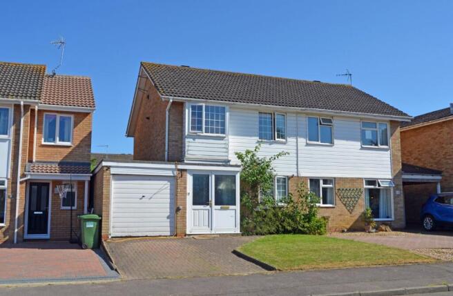 13 Orchard Close