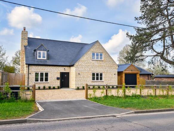 2 Buckingham Road
