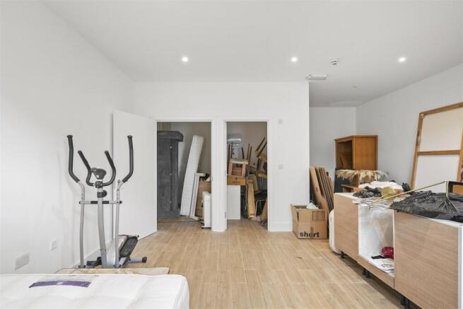 Unit B Main room