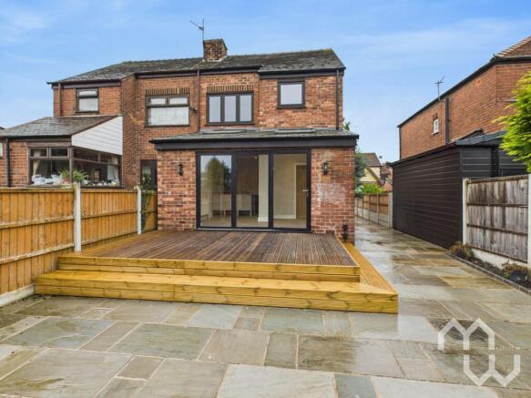 Rear Patio/Decking