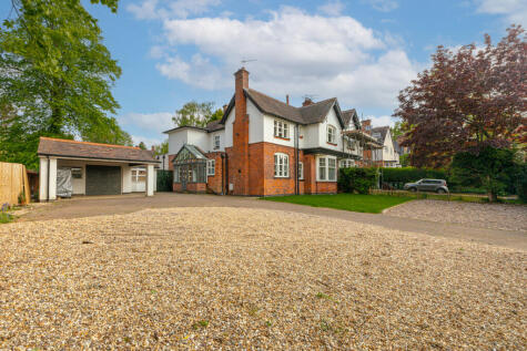 Forest Drive, Kirby Muxloe, LE9