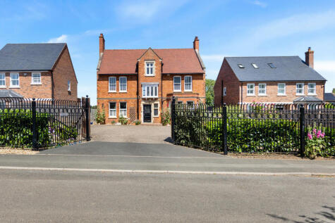 Grange Road, Geddington, NN14