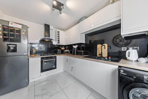 Tailby Avenue, Kettering, NN16