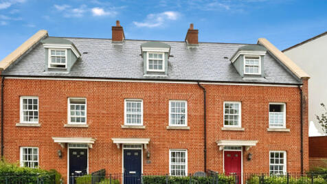 Libra Avenue, Plymouth, PL9