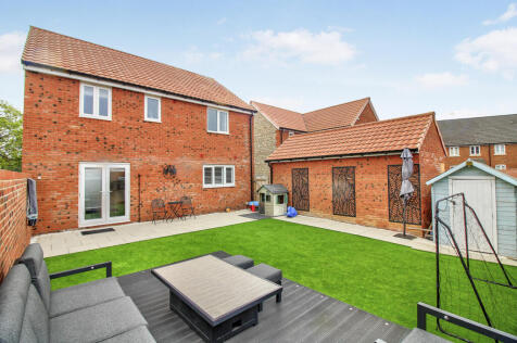 Jenkinson Way, Gloucester, GL12