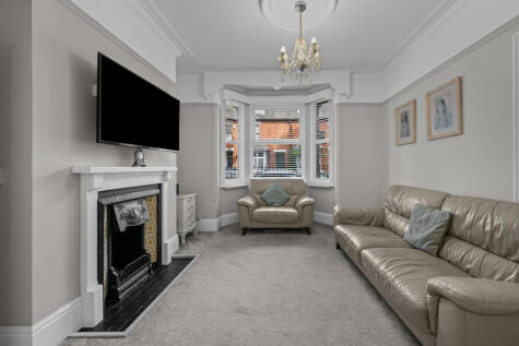 St Peters Avenue, Kettering, NN16