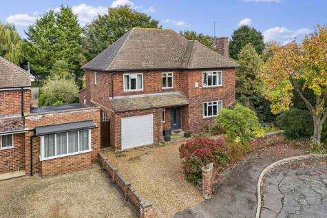 Cranleigh Road, Kettering, NN15