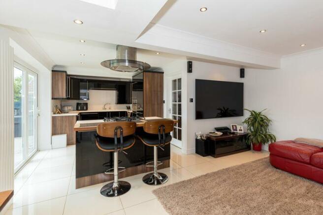 Kitchen Family Room