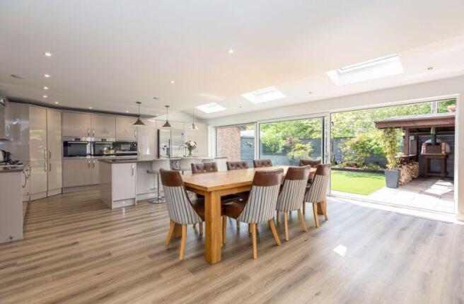 Kitchen Family Room
