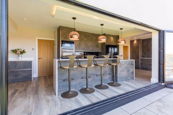 Kitchen Family Room