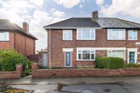 Leyland Green Road, Ashton-In-Makerfield, WN4 0QJ