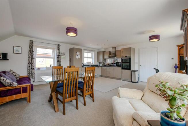 Open Plan Kitchen/Living Area