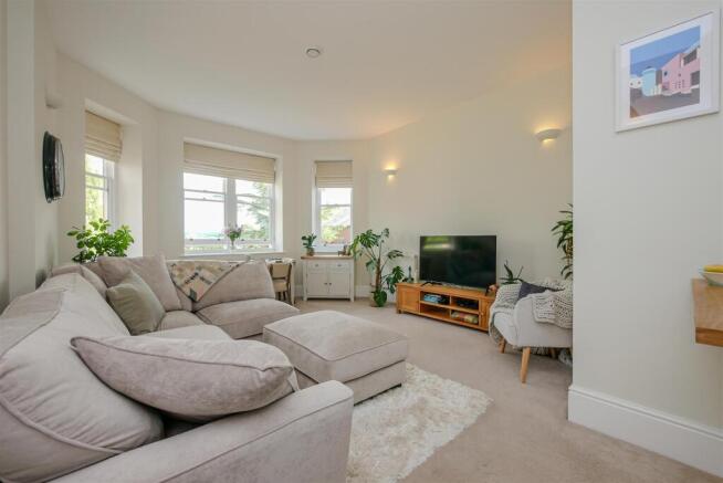 Open Plan Kitchen/Living/Dining Room