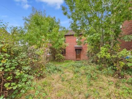 Ladbroke Gardens, Mackworth