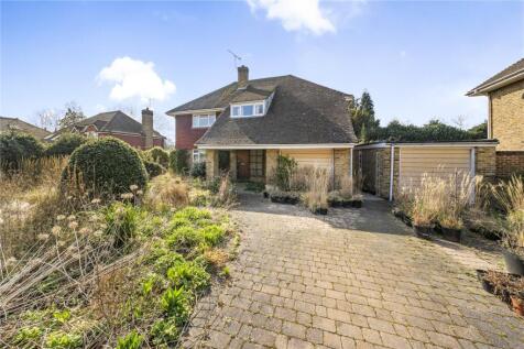 Lydele Close, Horsell, Woking, Surrey, GU21