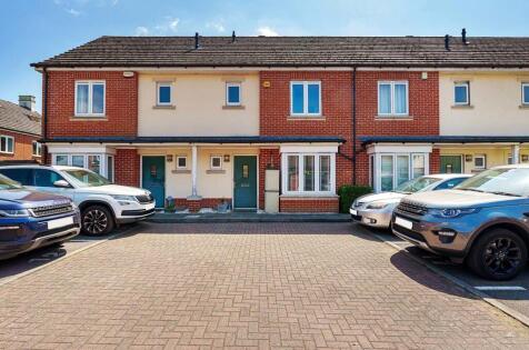 Henage Lane, Woking, Surrey, GU22