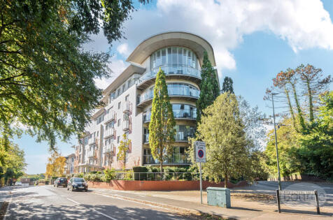 Constitution Hill, Woking, Surrey, GU22
