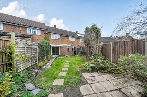 Laburnum Road, Woking, Surrey, GU22