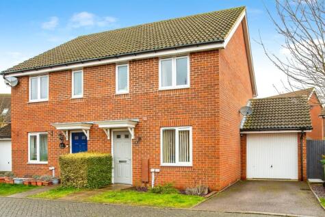 Albemarle Road, Upper Cambourne, CAMBRIDGE