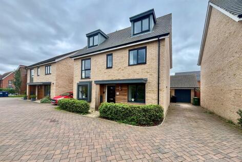 Gladiator Road, Upper Cambourne, Cambridge