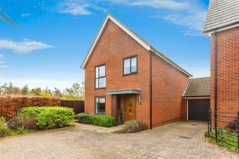 Sunderland Close, Upper Cambourne, Cambridge