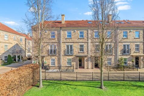 Scalebor Square, Burley in Wharfedale, Ilkley, West Yorkshire, LS29