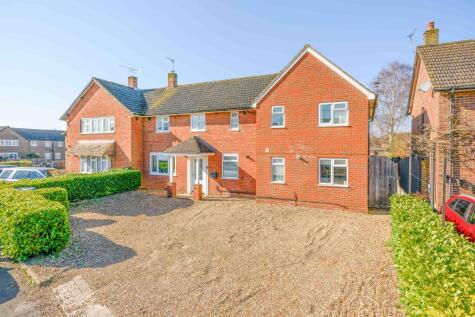 Sundridge Road, Woking, Surrey, GU22