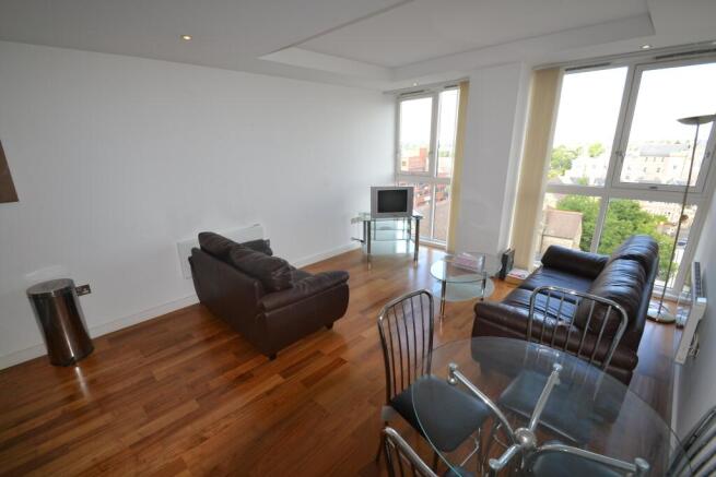 Kitchen to lounge vi