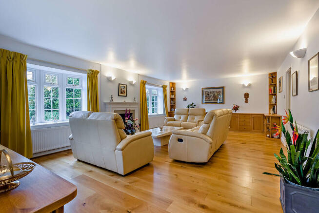 8636499-interior0...