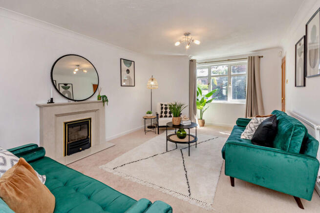 8662890-interior1...