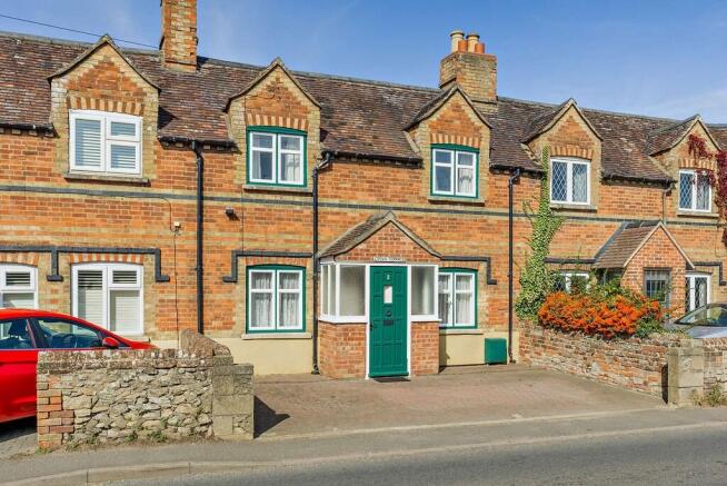 8665843-exterior0...