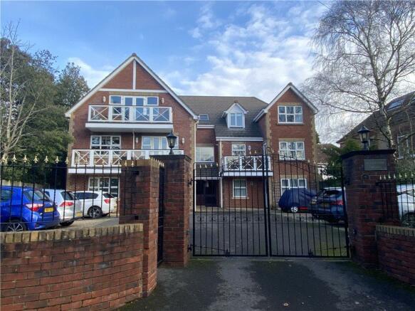 2 bedroom flat for sale in 5 Nelson Road, Westbourne