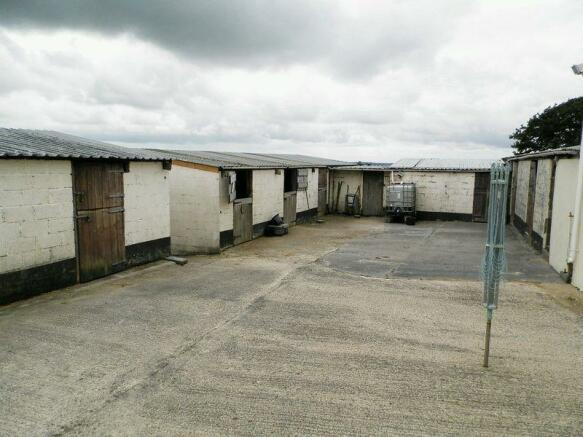 8 Stables Yard...