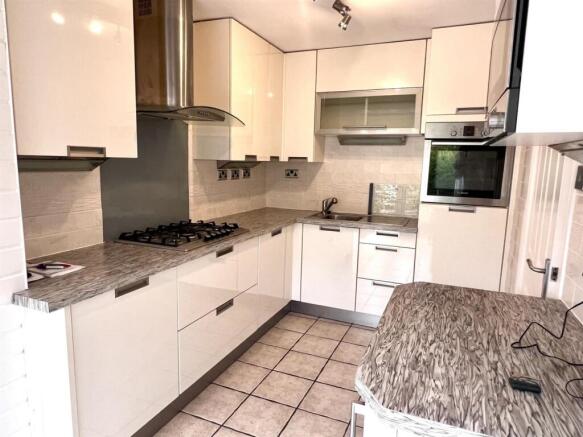 Kitchen.jpg