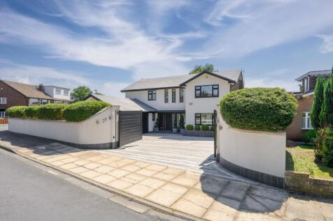 Fairhaven Avenue, Whitefield, M45