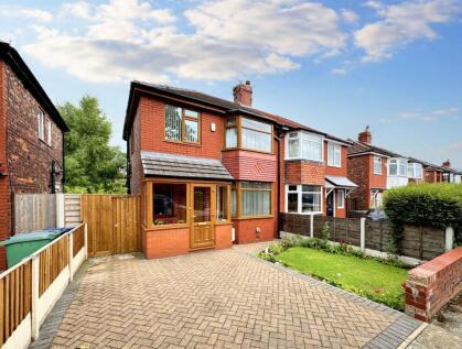 Beech Avenue, Whitefield, M45