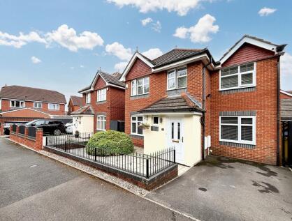 Redmere Drive, Bury, BL9