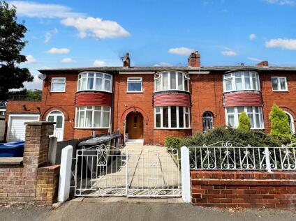 Mayfair Avenue, Whitefield, M45