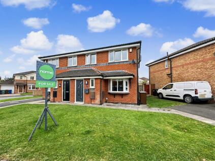 Albert Drive, Whitefield, M45